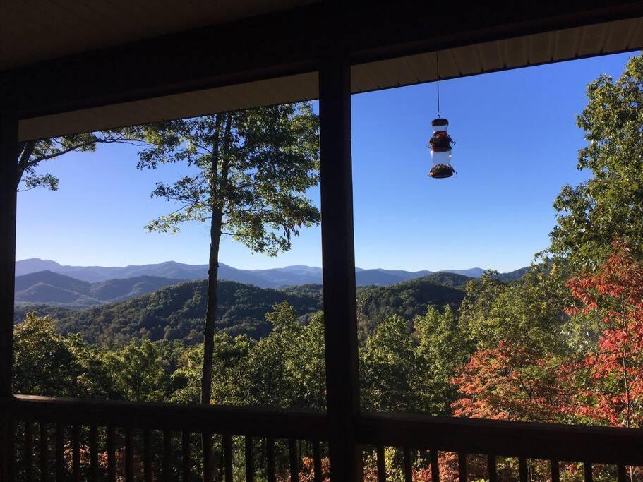 Red Rooster Family Cabin W/Hot Tub+Fire Pit+View 프랭클린 외부 사진